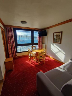 Trois Vallees Grandeur by Alpstays Val Thorens
